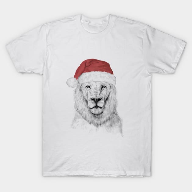 Santa lion T-Shirt by soltib